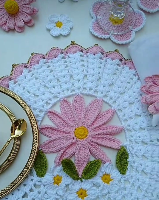 crochet table decor